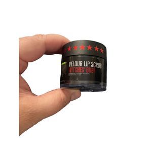 New Jeffree Star Velour Lip Scrub Witches Brew